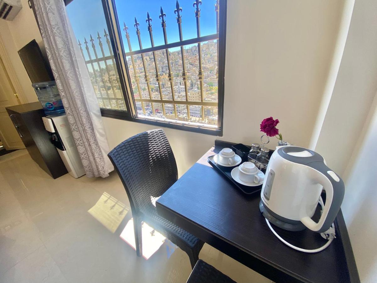 Villa Mira Guesthouse 2 - Downtown Central Amman - Al Diyrih Kültér fotó